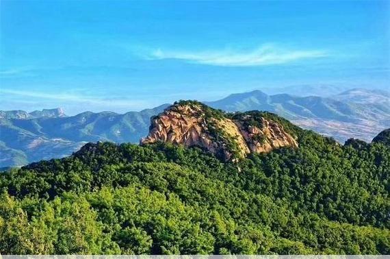 沂山风景区沂山风景区，自然与文化的融合