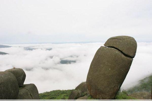 浦北旅游景点浦北五皇山：奇峰异石，探秘自然