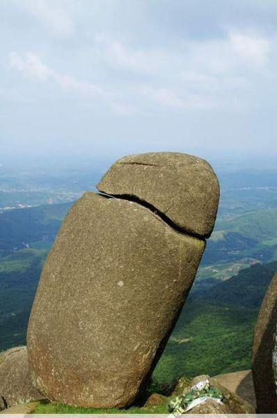 浦北旅游景点浦北五皇山：奇峰异石，探秘自然